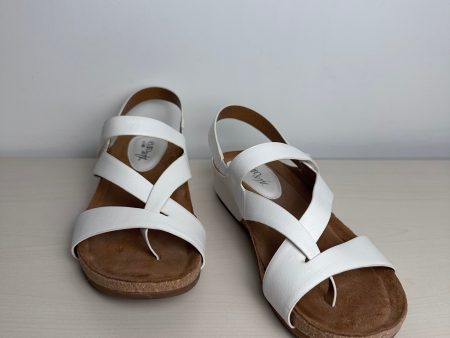 Sandals Flats By Sofft In White, Size: 6 Hot on Sale