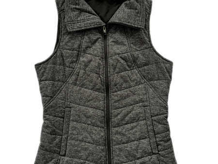 Vest Puffer & Quilted By The North Face In Grey, Size: M Discount